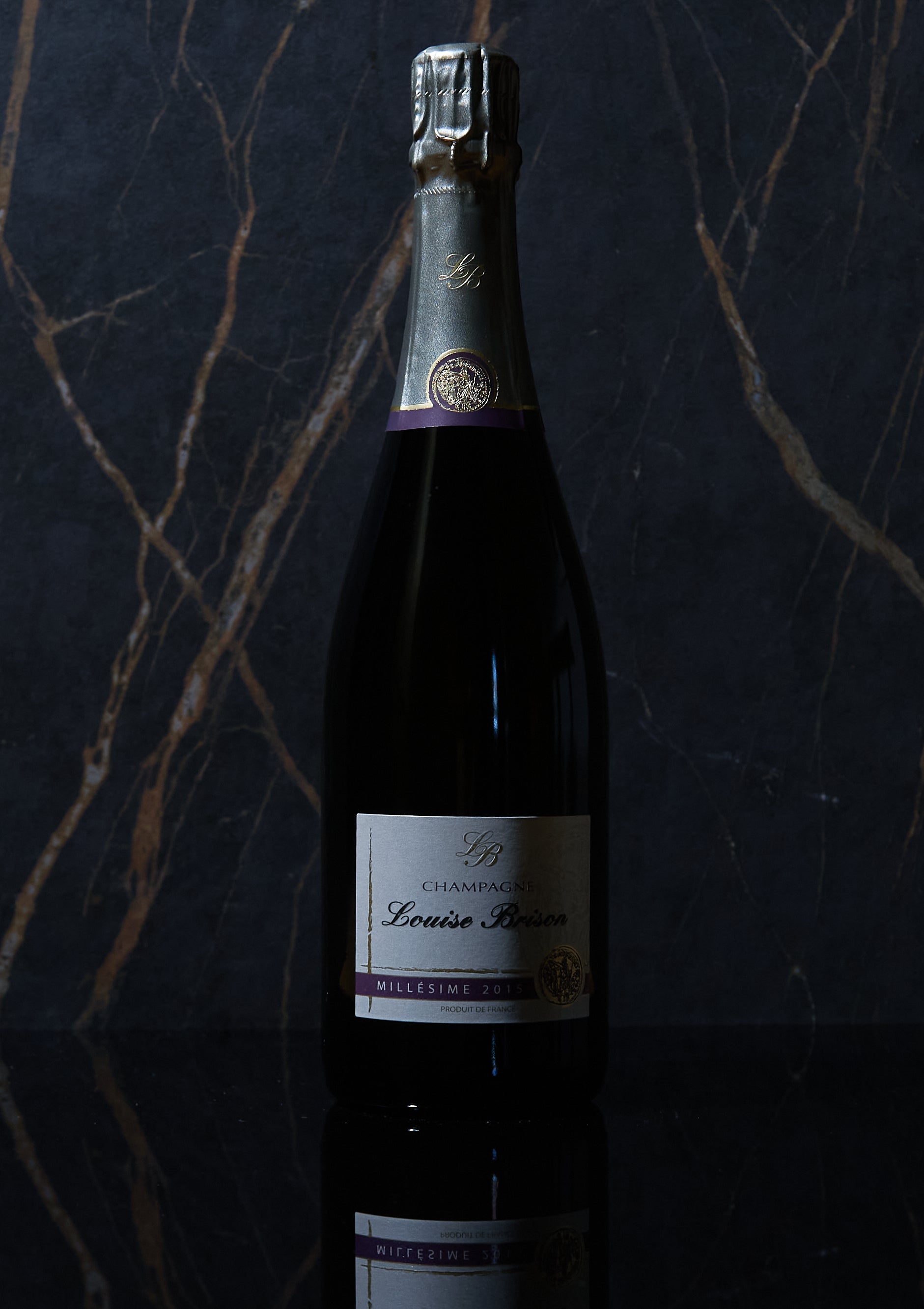 Champagne 「Kill Me If You Can」 a1289818653_5.jpg